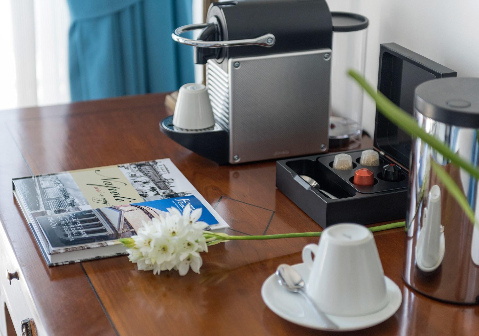 Fiorentini Residence Napoli Εξωτερικό φωτογραφία