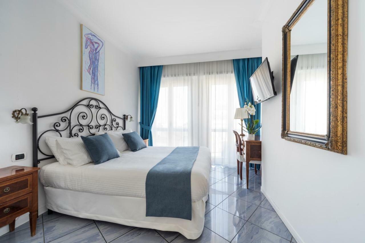 Fiorentini Residence Napoli Εξωτερικό φωτογραφία