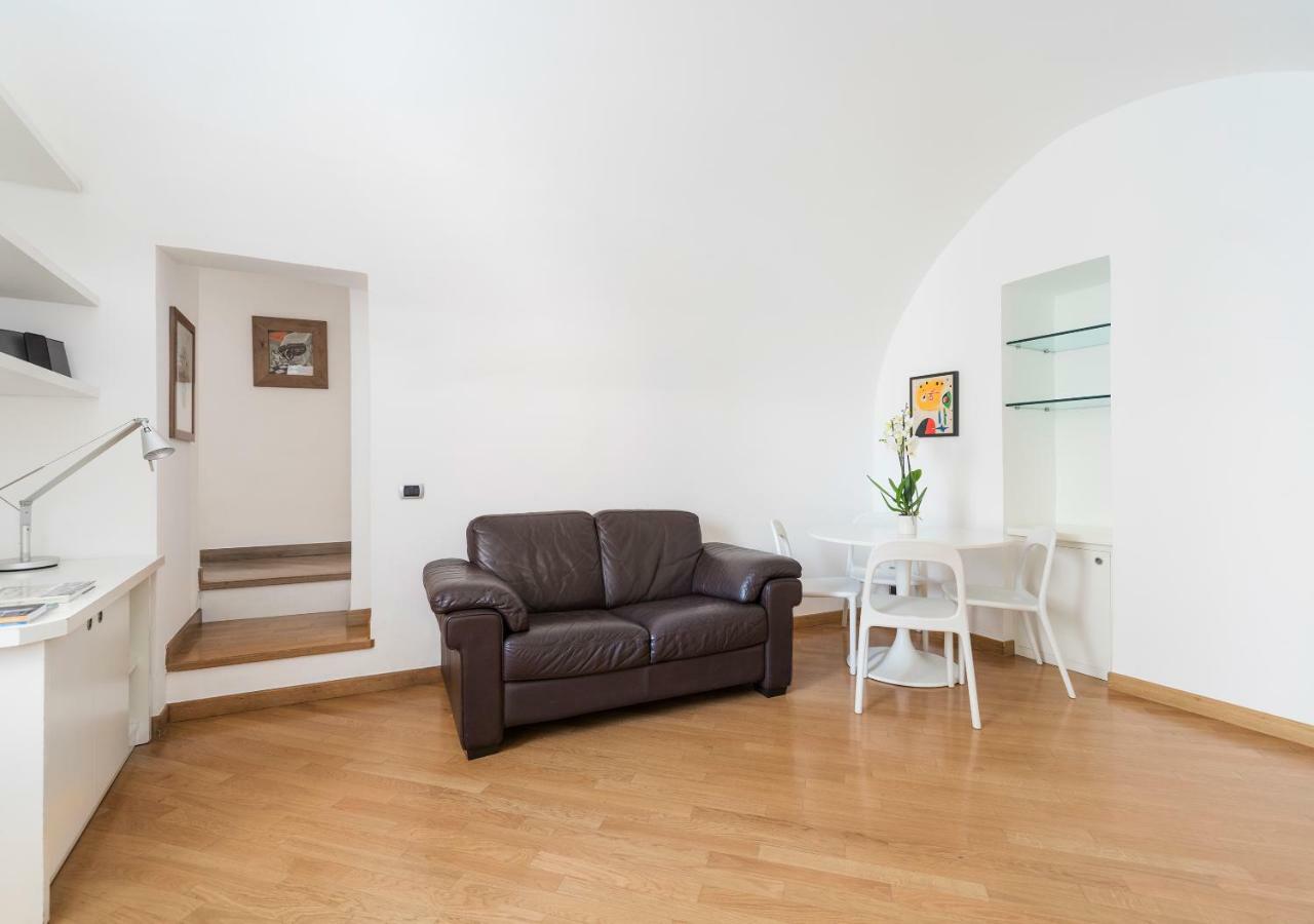 Fiorentini Residence Napoli Δωμάτιο φωτογραφία